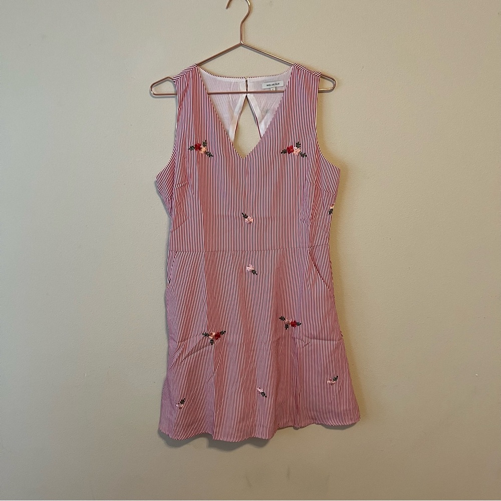 Skies Are Blue. ❤️🤍 Red & White Striped Embroidered Dress 🤍❤️